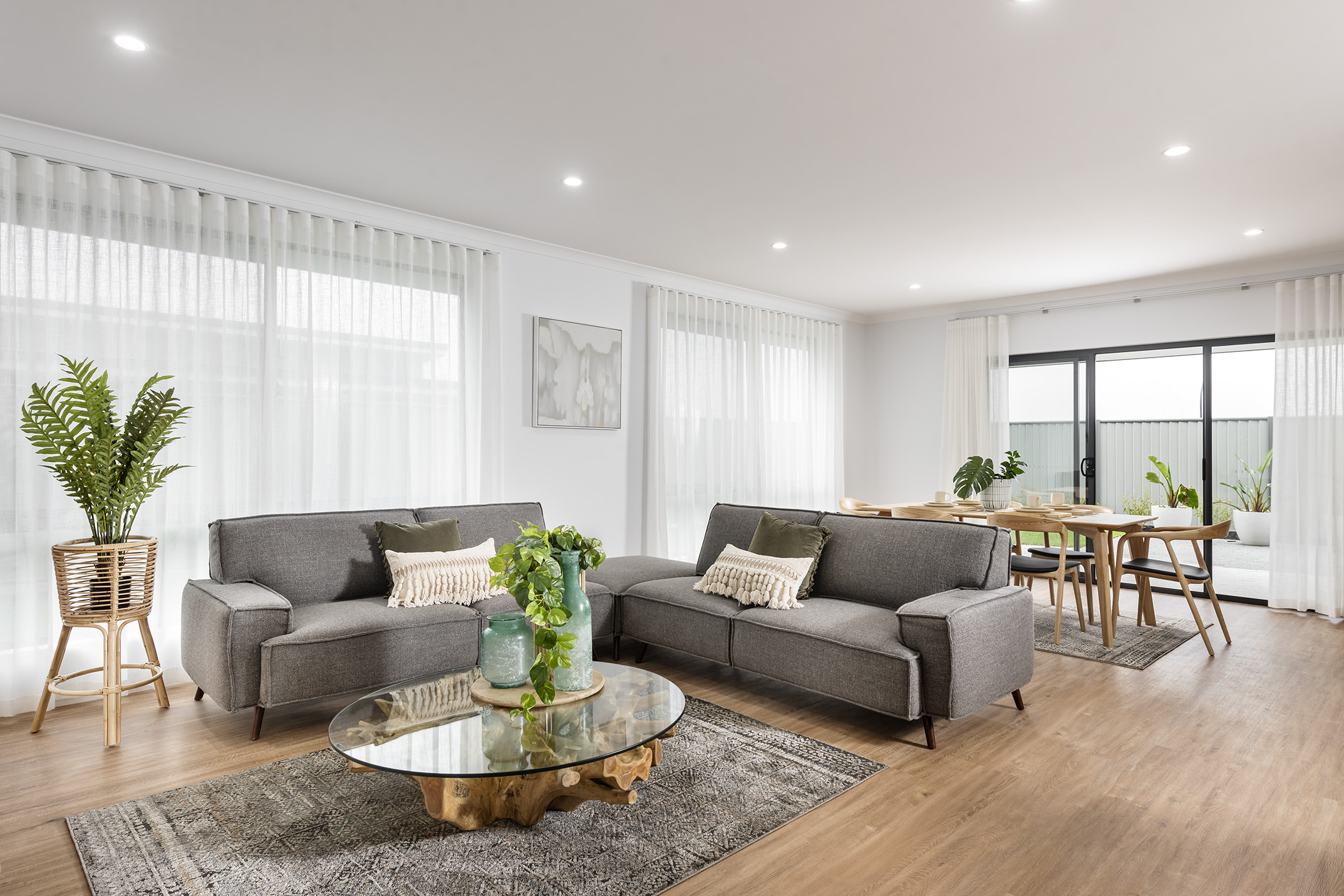 Preston Beach 4 Bedroom 2 Bathroom Single Storey Design by Plunkett Homes