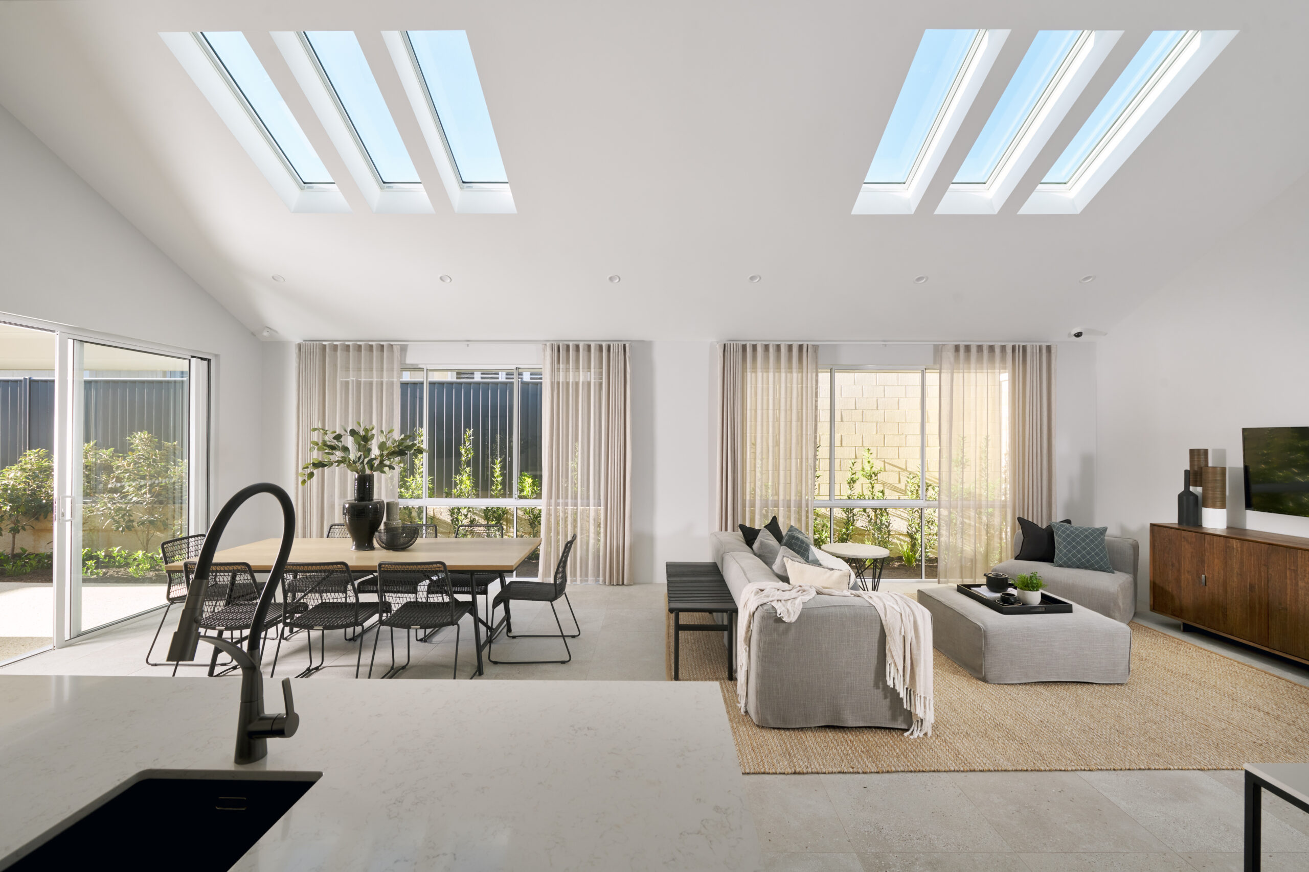 Santana 4 Bedroom 2 Bathroom Single Storey Design by Plunkett Homes